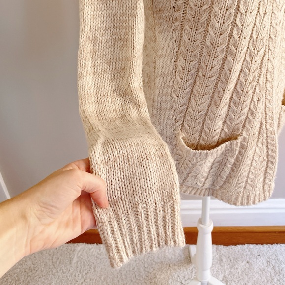 Guinevere women’s cable knit cowl neck sweater EUC - Picture 3 of 6